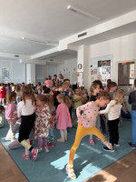 /album/trieda-c6-vcelicky/image12-10-jpeg/